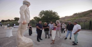 Karşıyaka’da Taş Heykel Sempozyumu sona erdi