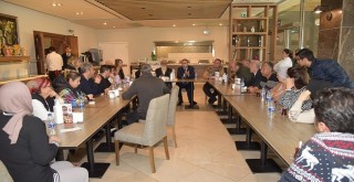 Kaymakam Demir, depremzedeleri ziyaret etti, sorunlarını dinledi