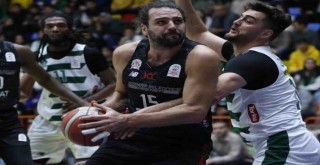 Bornova Belediyesi Karşıyaka farklı mağlup