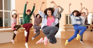 Bostanlıspor'dan çocuklarımıza 100. Yıl hediyesi...