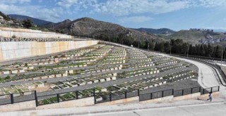 İzmir Büyükşehir 70 futbol sahası büyüklüğünde alan açtı