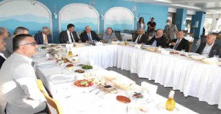 Karşıyaka Belediyesi ve İESOB’dan iş birliği zirvesi