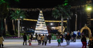 İzmir 2026’ya ışıl ışıl giriyor