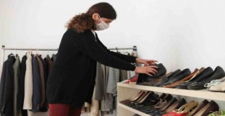 Bergama’da yardımların adresi Sosyal Market