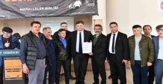 Başkan Tugay kentsel dönüşüm mağdurlarıyla buluştu