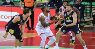 Pınar Karşıyaka seride 2-1 geriye düştü