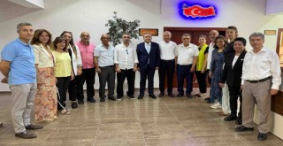 Muhtarlar, Kaymakam Demir ve Başkan Ünsal'ın bayramını kutladı