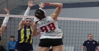 Endo Karşıyaka deplasmanda Fenerbahçe'yi geçti