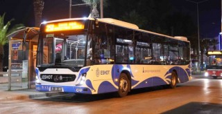 19 Mayıs’ta toplu ulaşımda İZBAN ücretsiz diğerleri yüzde 50 indirimli