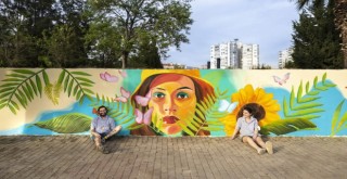 Karşıyaka’nın duvarları tabloya dönüşüyor