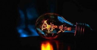 Karşıyaka'da elektrik kesintileri sürüyor...