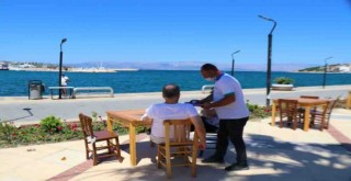 Başkan Oran: Çeşme’de denize karşı çay içmek 2 TL