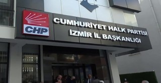 2 CHP Karşıyaka Belediye Meclis Üyesi disipline sevk edildi