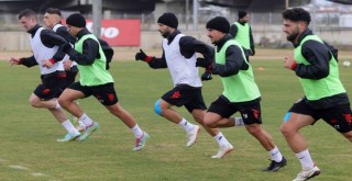 Karşıyaka'da sakatlıklar düşündürüyor...