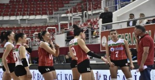 Karşıyaka'nın filede konuğu Salihli Belediyespor