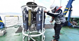 İzmir Körfezi'nde çalışmalar devam ediyor