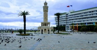 İzmir Büyükşehir Belediyesi Bilim Kurulu: 4 haftalık tam kapanma şart