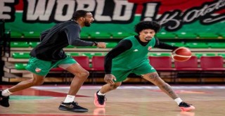 Karşıyaka potasında kriz bitmiyor...