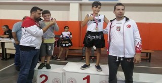 Bostanlıspor MuayThai’de Ege Bölge Şampiyonu…