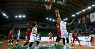 Pınar Karşıyaka, Daçka'ya farklı kaybetti