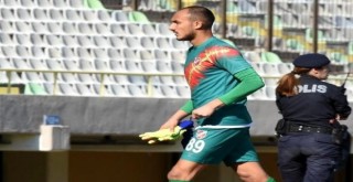 Karşıyaka'da kaleyi Mehmet kaptı...