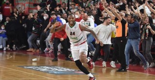 TBF'den Karşıyaka'ya ceza...