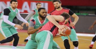 Pınar Karşıyaka'nın konuğu Galatasaray