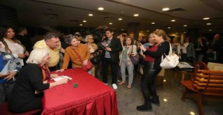 Attila İlhan Karşıyaka’da Banu Avar söyleşisi ile anıldı