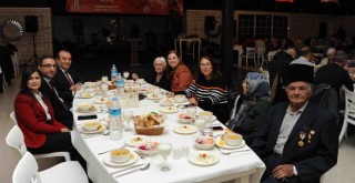 Balçova’da şehit yakınları ve gaziler iftarda buluştu