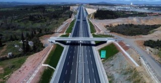 Otoyollarda hız sınırı yükseltildi