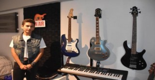 Müzikle işitme kaybı geriledi