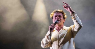 Fuarda Teoman rüzgarı esti