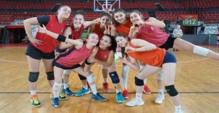 Karşıyaka Play-Off yarı finalinde ilk maçına çıkıyor