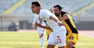 Burak Karapınar yine sezonu kapadı