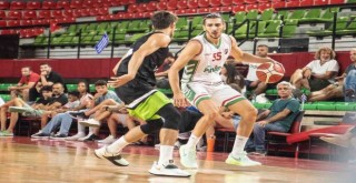 Pınar Karşıyaka, Lokomotiv Kuban'ı farklı geçti