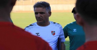 Basatemür: Futbolda en büyük tehlike havaya girmektir