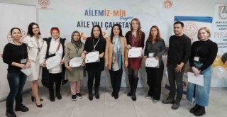 Aile Çalıştayı, Karşıyaka'da gerçekleştirildi