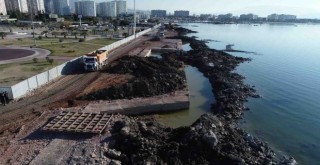 Mavişehir’deki kıyı projesi sürüyor