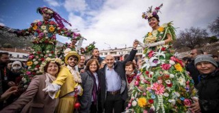 Başkan Soyer: Baharın da siyasetin de yalancısına inanmayın