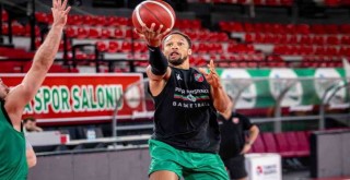 Pınar Karşıyaka'nın konuğu Merkezefendi Belediyesi Basket