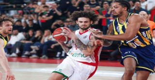 Karşıyaka, Fenerbahçe karşısında varlık gösteremedi...