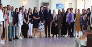 İzmir'de şehit eşlerine anlamlı kahvaltı program