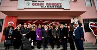 Sağlıklı Yaş Alma Merkezi şarkılarla açıldı