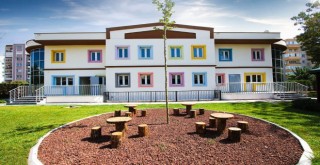 Bayraklı Belediyesi’nden liyakatlı seçim