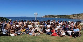 Karaburun’da kadın dayanışması