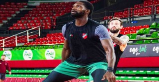 Karşıyaka potada Manisa deplasmanında