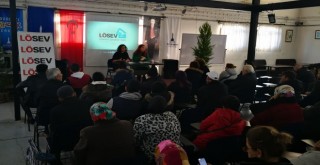 LÖSEV'in et ve et ürünleri yardımları artarak sürüyor