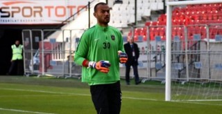 Karşıyaka'dan kaleye ikinci takviye