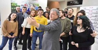 Bornova’da kendini geliştirmek isteyenlere özel atölyeler