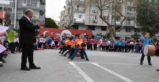 ''Çocuk Oyunları'' Müdür Kadıoğlu'nun düdüğü ile başladı